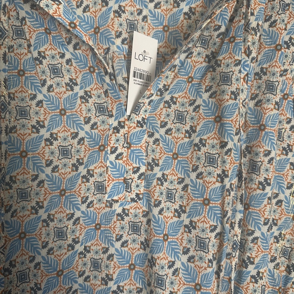 LOFT NWT Beautiful Blue Print Blouse